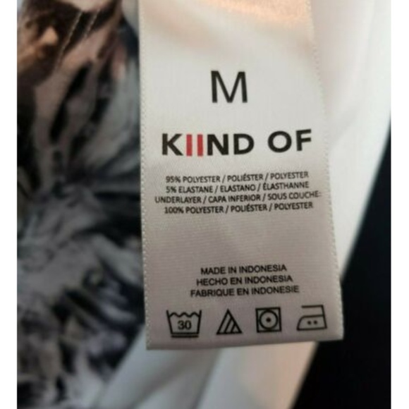 KIIND OF LILLIE STYLE Printed Sleeveless Hi-Lo - Picture 4 of 4